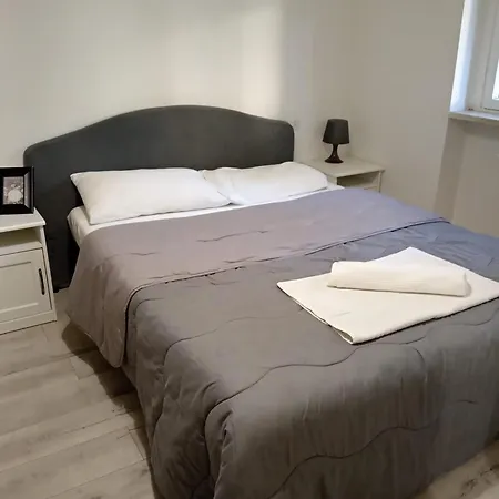 Apartment Venezuela Milan